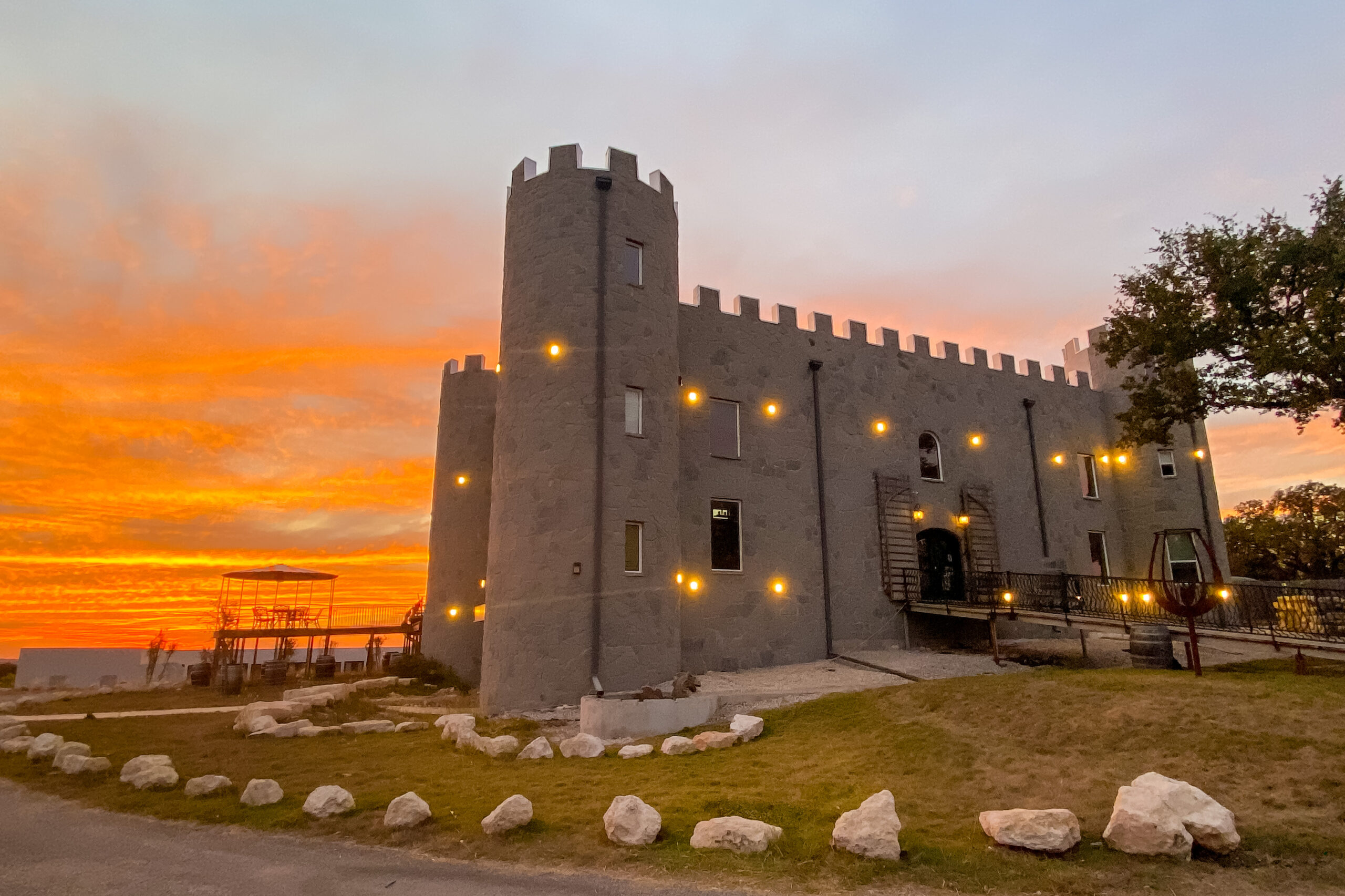 Sparkling, White & Rose | 290 Wine Castle